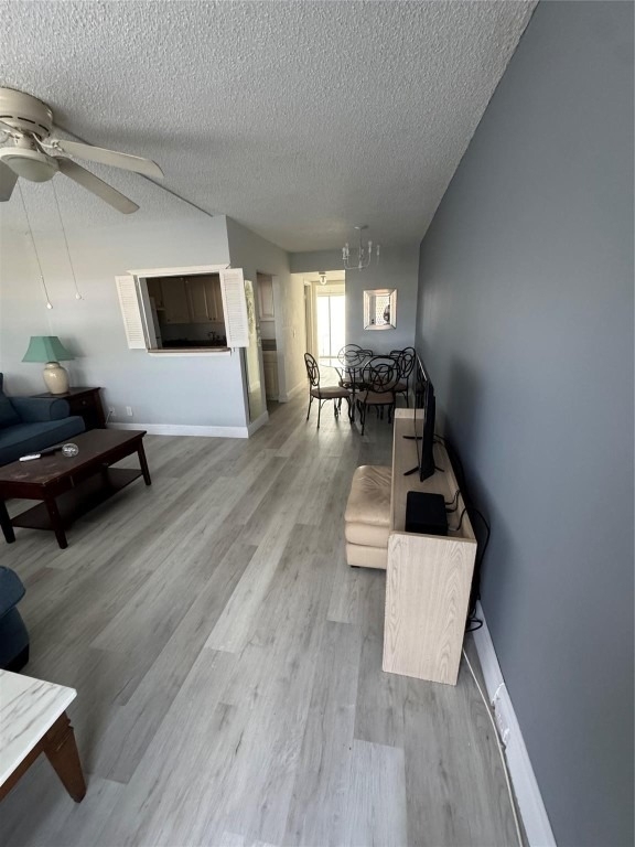 295 Newport T - Photo 4