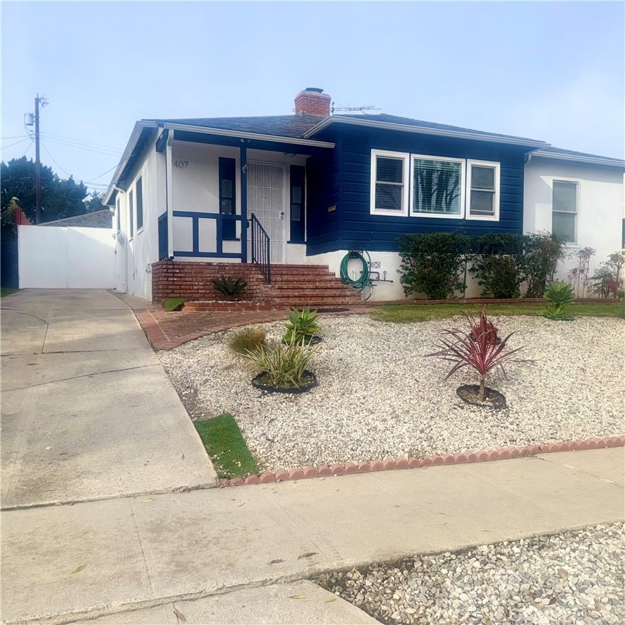 7407 Dunfield - Photo 1