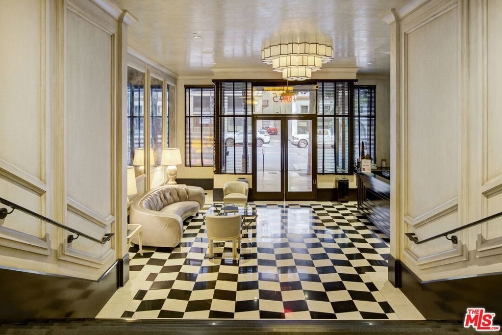 1645 N Vine Street - Photo 45