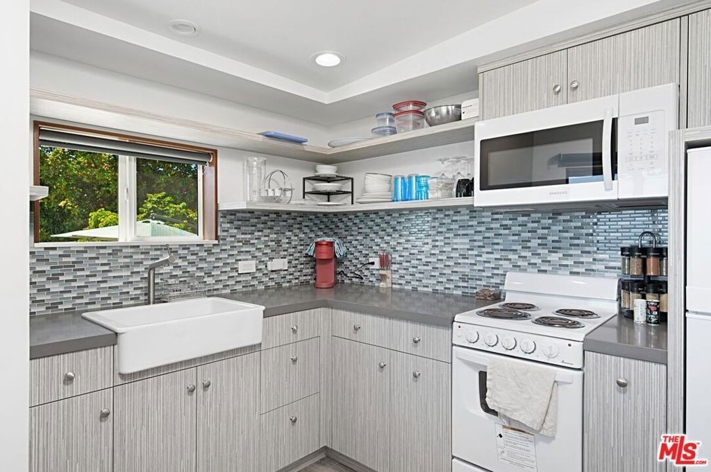 32614 Pacific Coast Highway - Photo 9