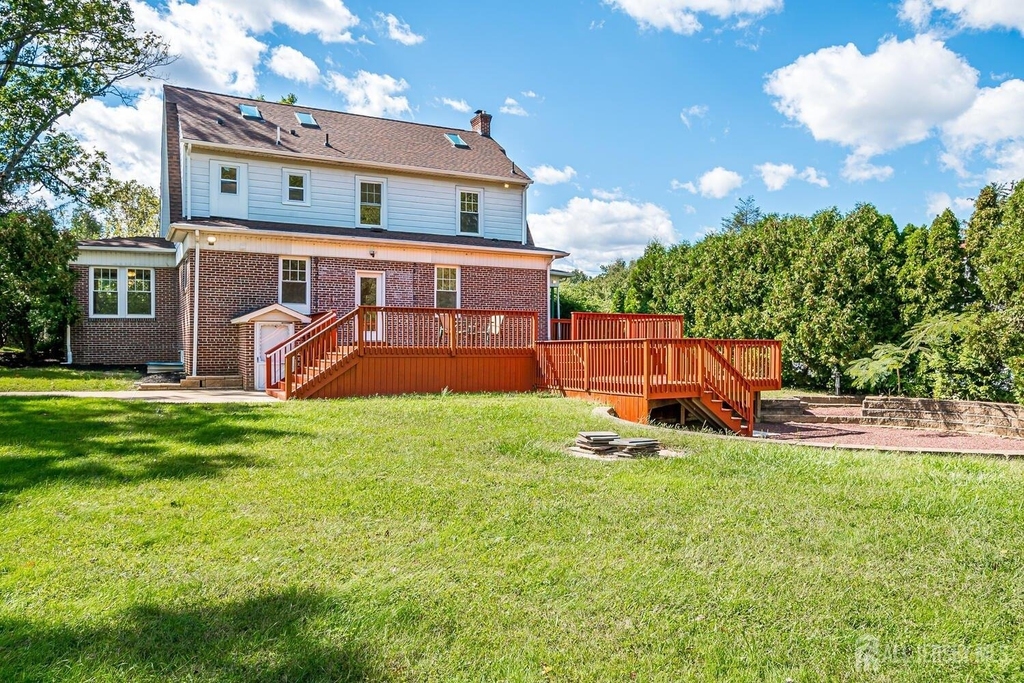338 Buckelew Avenue - Photo 1