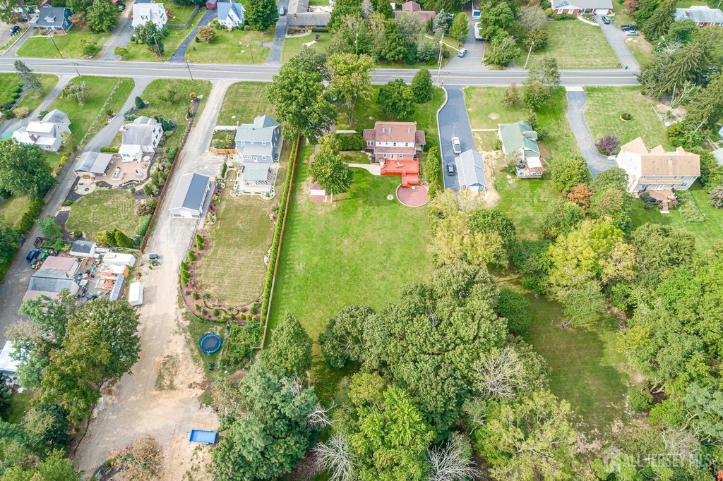 338 Buckelew Avenue - Photo 49