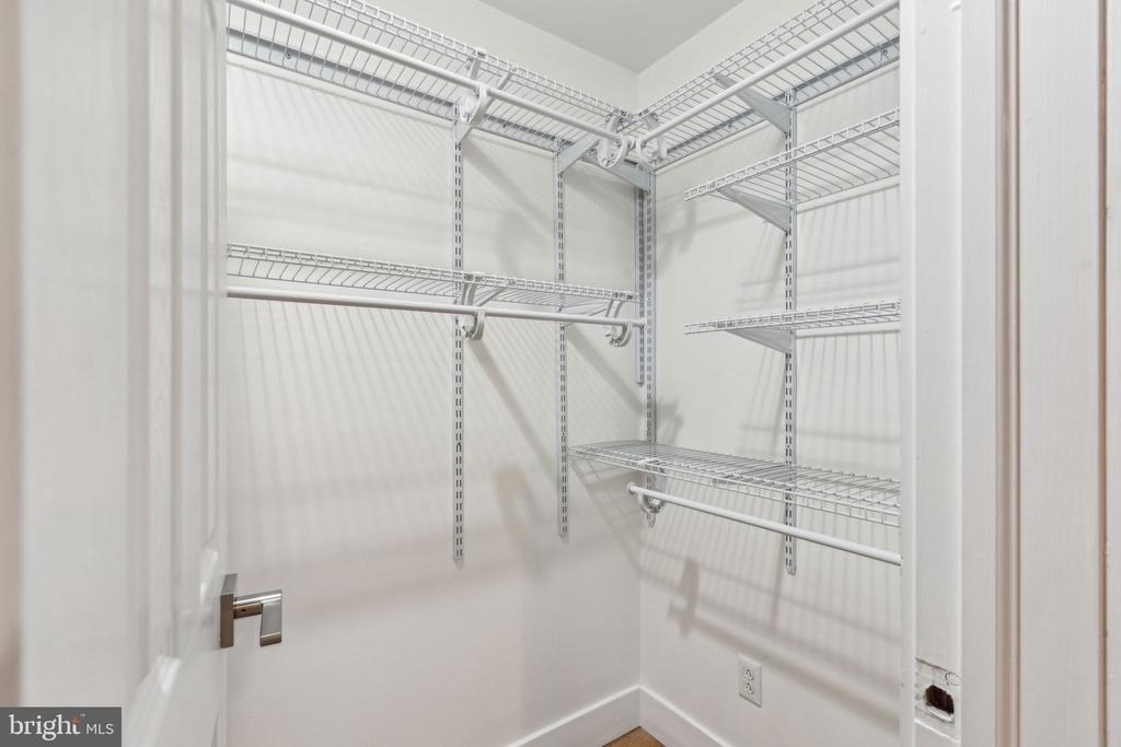 1611 W Montgomery Avenue - Photo 8