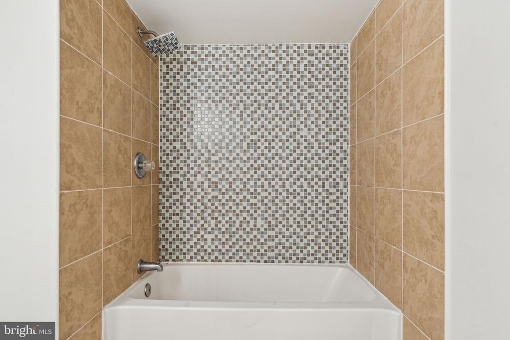 1611 W Montgomery Avenue - Photo 7
