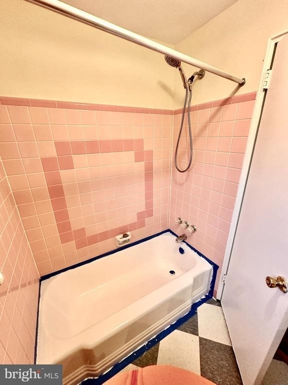 5918 Houghton Street - Photo 9