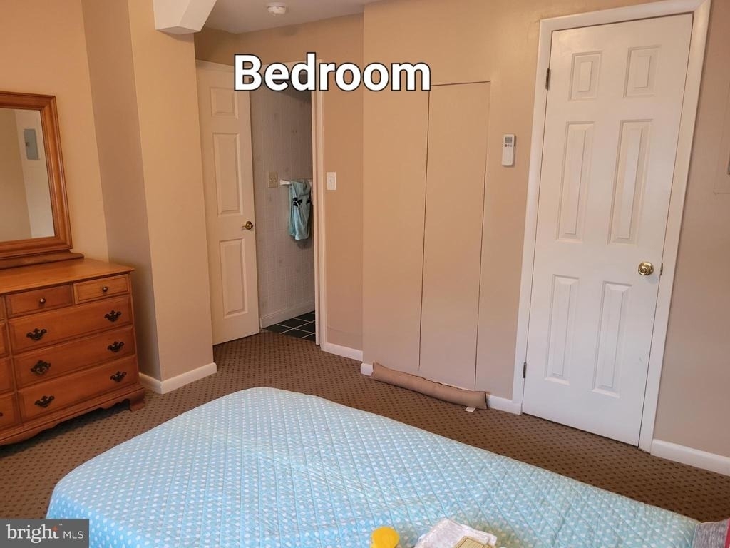 433 Elm Avenue - Photo 4