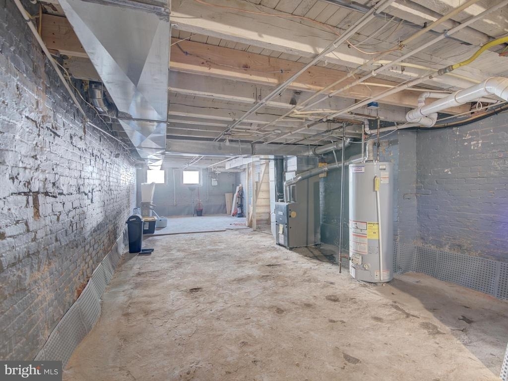 2621 E Oliver Street - Photo 46