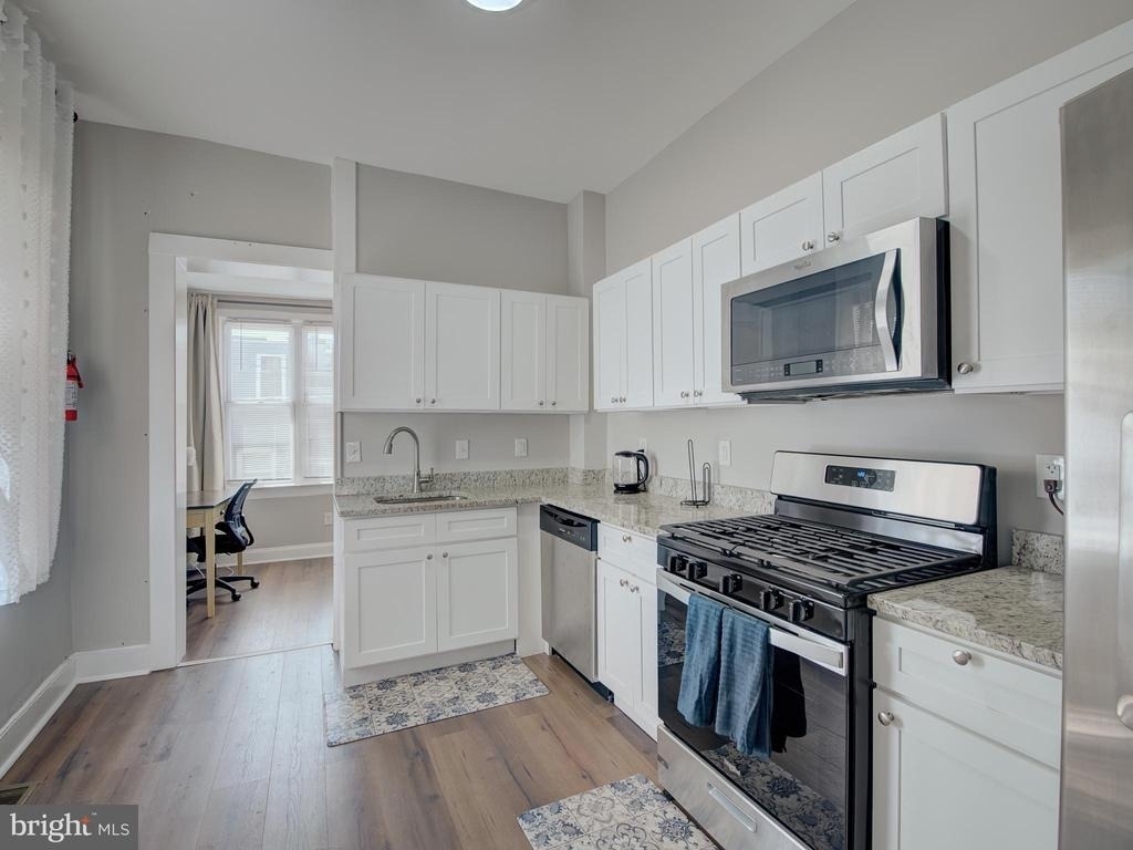 2621 E Oliver Street - Photo 21