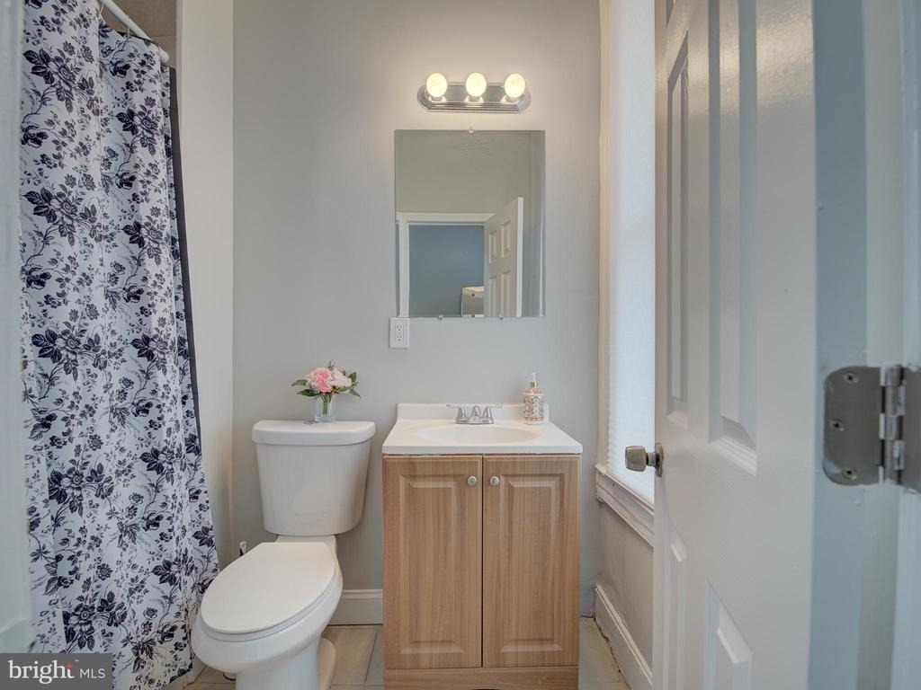 2621 E Oliver Street - Photo 18