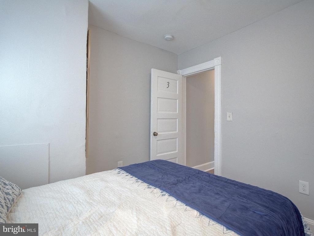 2621 E Oliver Street - Photo 43