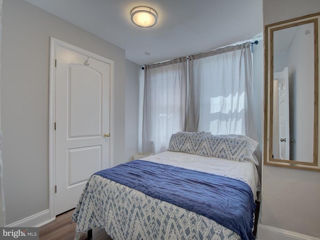 2621 E Oliver Street - Photo 41