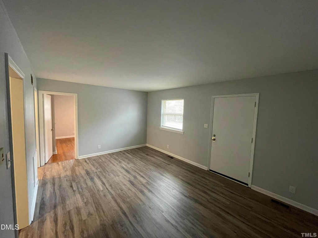 334 Clark Street - Photo 8
