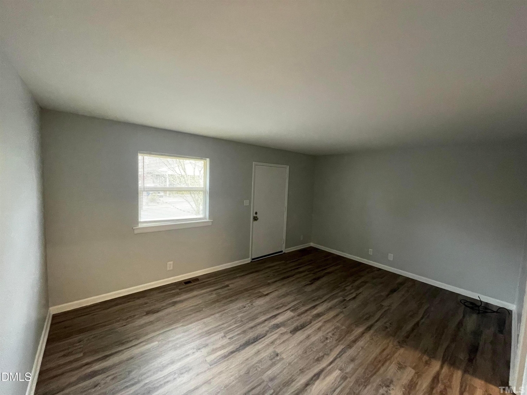 334 Clark Street - Photo 7