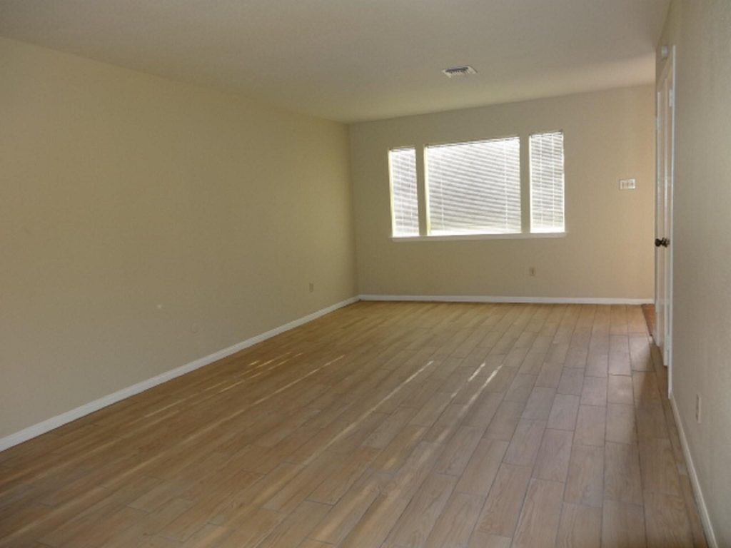 5522 Deep Forest Drive - Photo 9