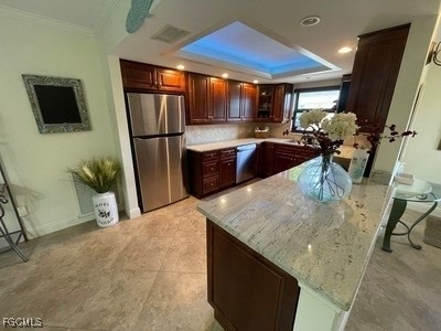 4525 Country Club Boulevard - Photo 6