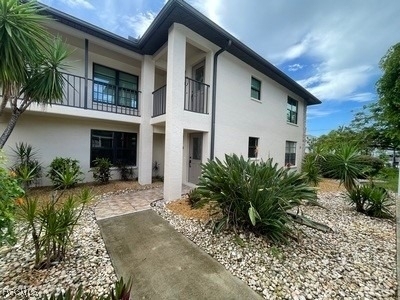4525 Country Club Boulevard - Photo 0