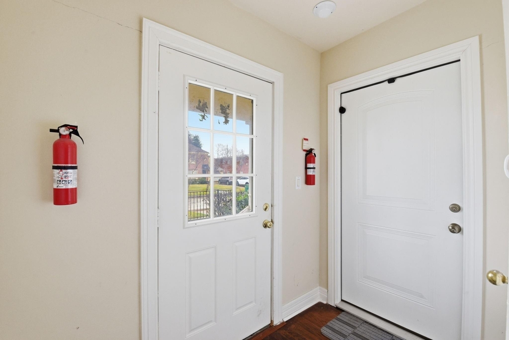 2513 Shakespeare Street - Photo 5