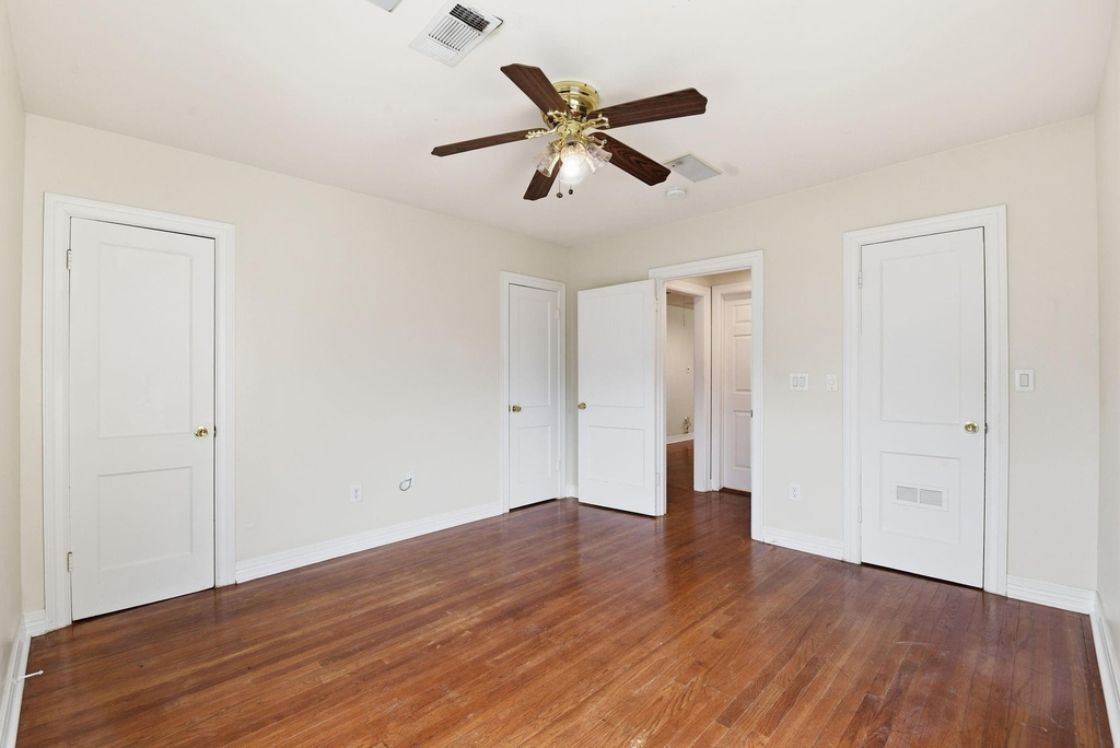 2513 Shakespeare Street - Photo 19