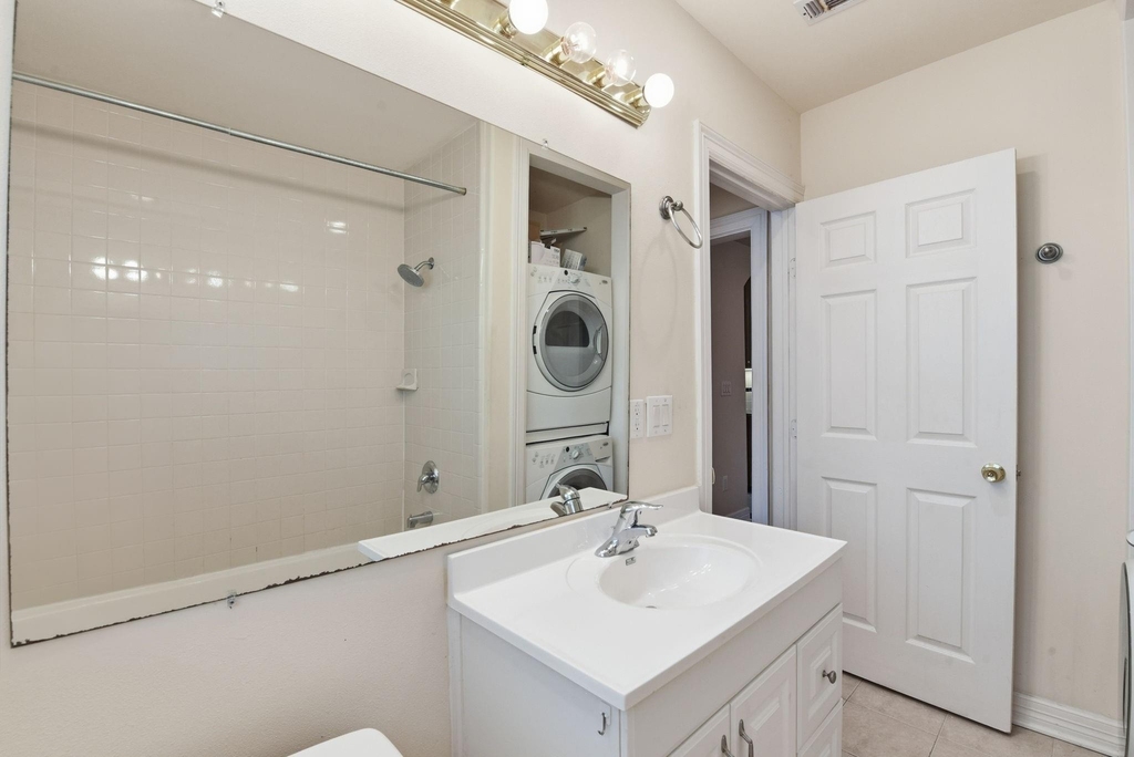 2513 Shakespeare Street - Photo 21