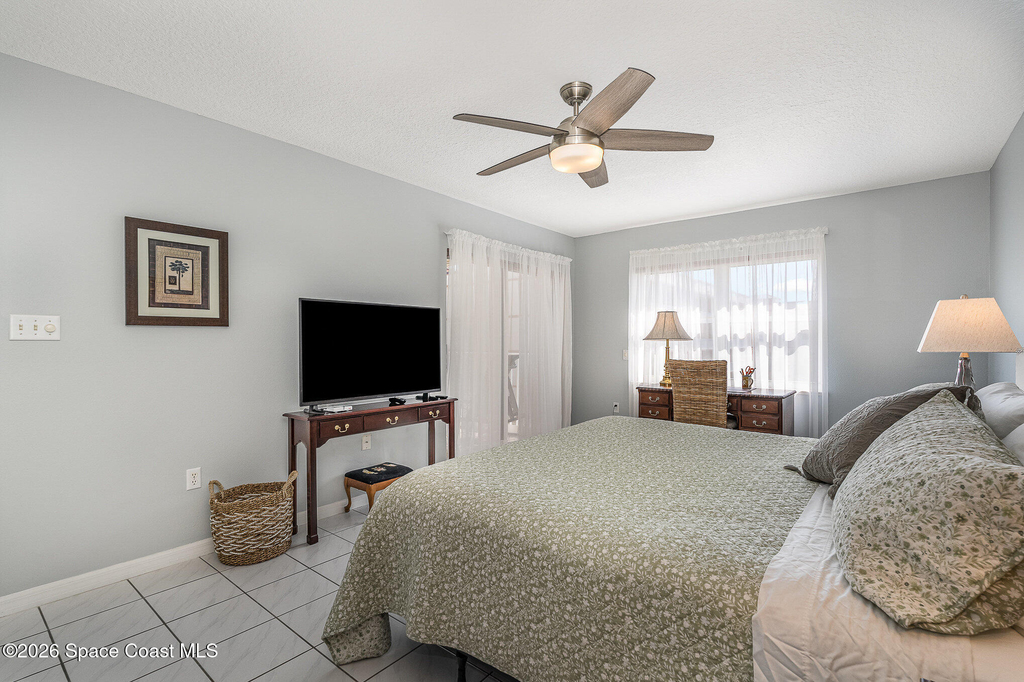 601 Shorewood Drive - Photo 14