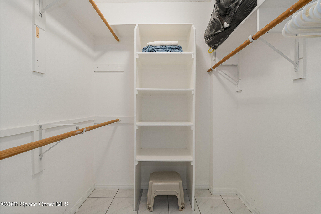 601 Shorewood Drive - Photo 18
