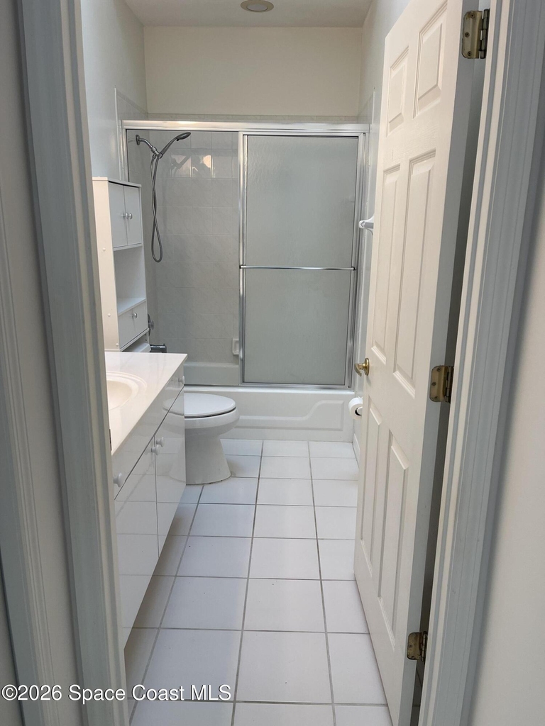 729 Kenwood Circle - Photo 6