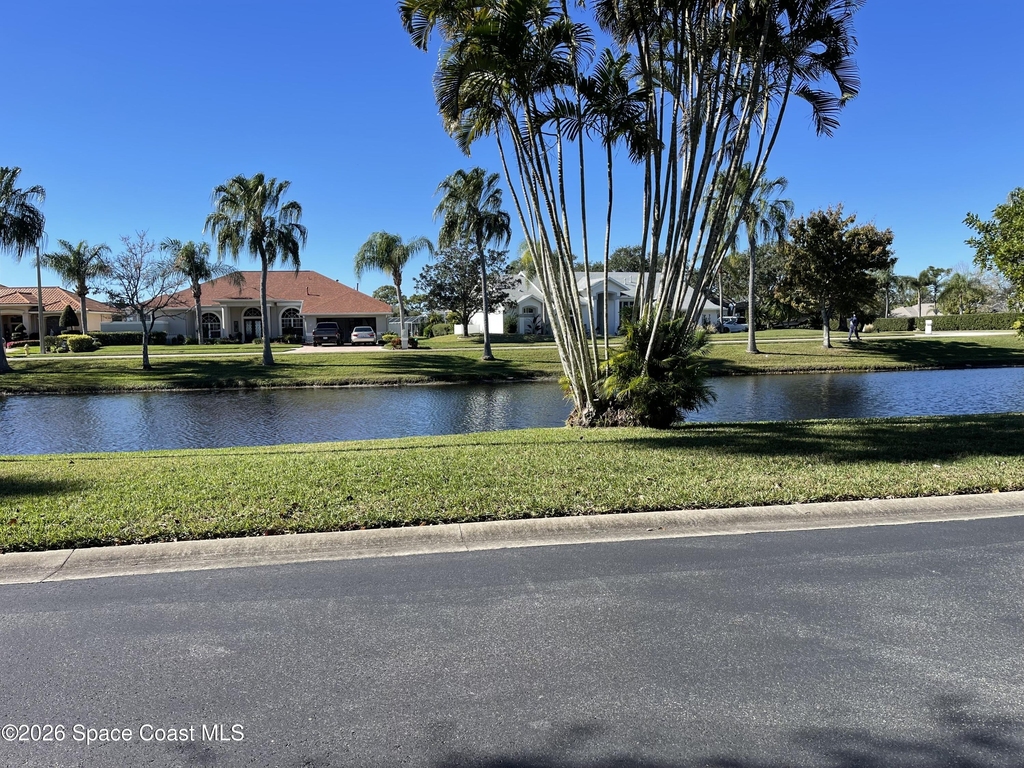 729 Kenwood Circle - Photo 15