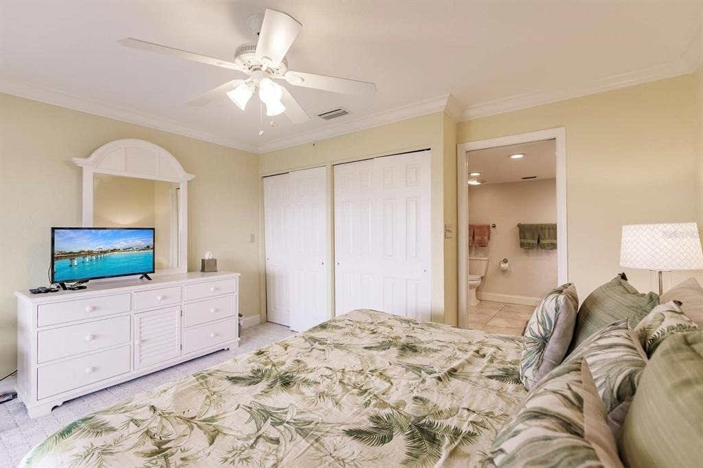1125 W Peppertree Drive - Photo 16