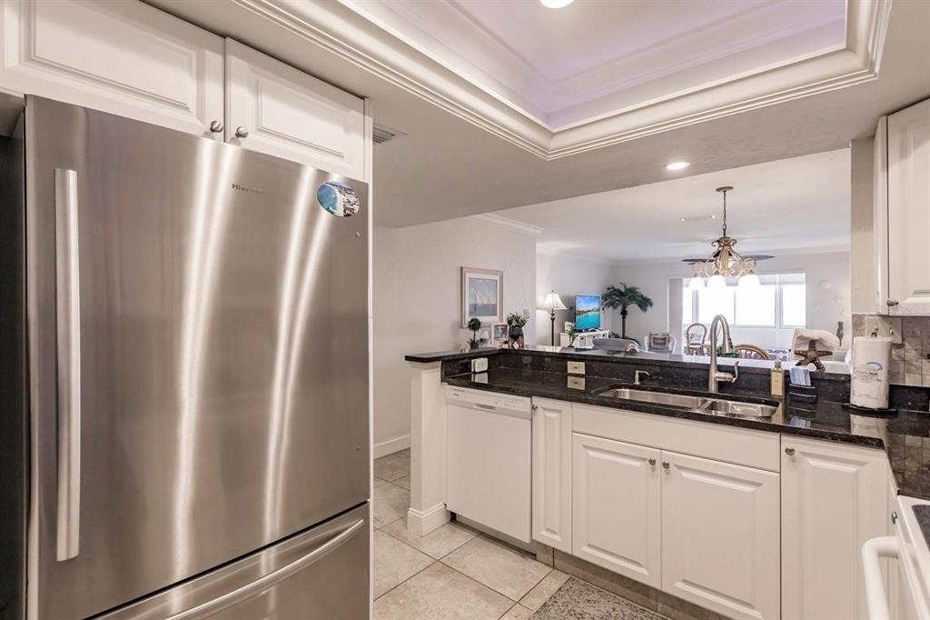 1125 W Peppertree Drive - Photo 12