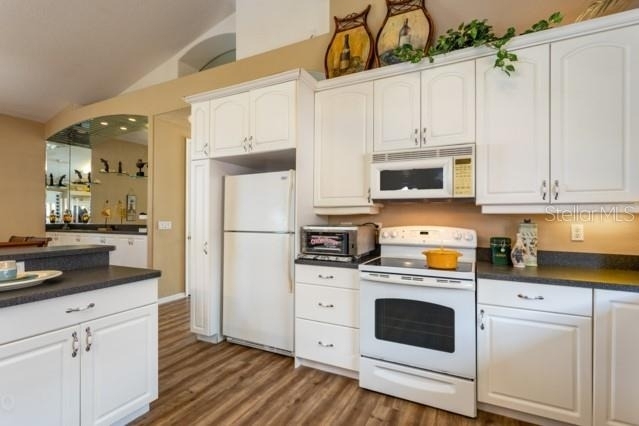 497 Grandview Avenue - Photo 13