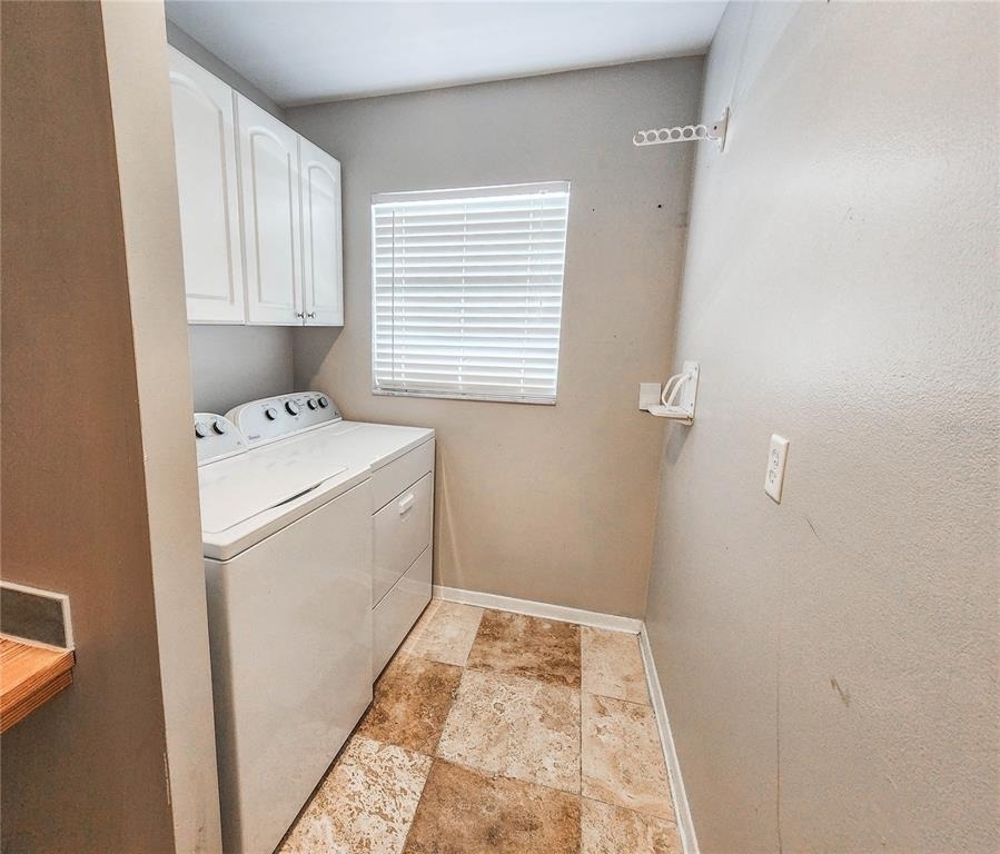 24 Claridge Court S - Photo 22
