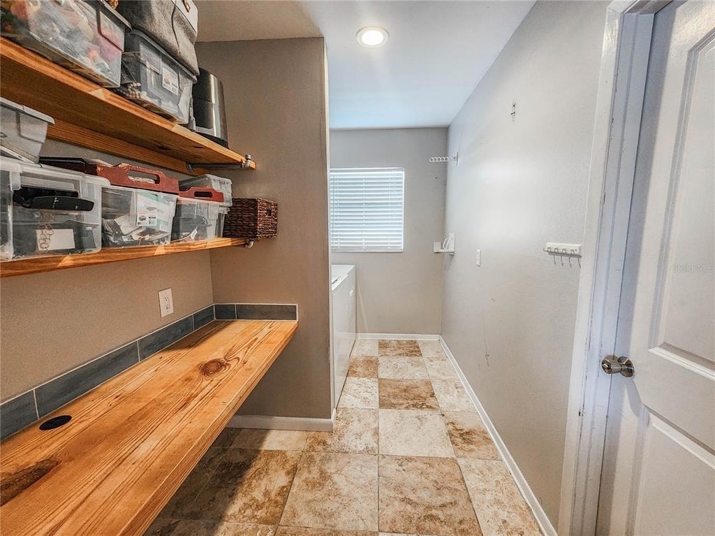 24 Claridge Court S - Photo 21