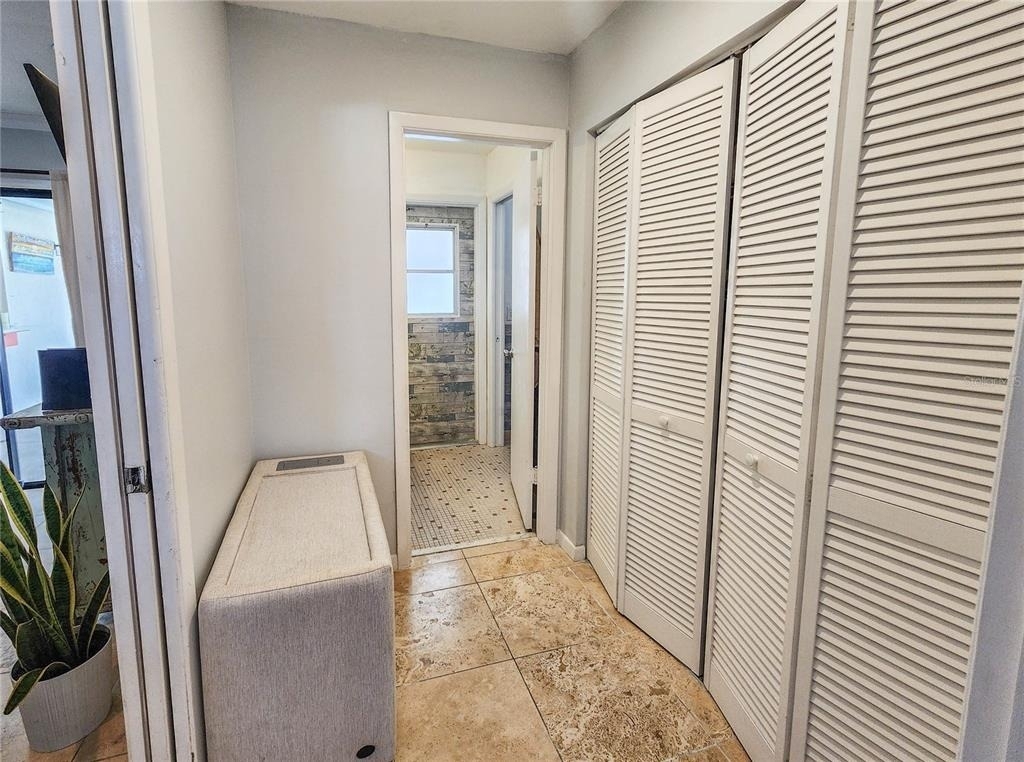 24 Claridge Court S - Photo 32