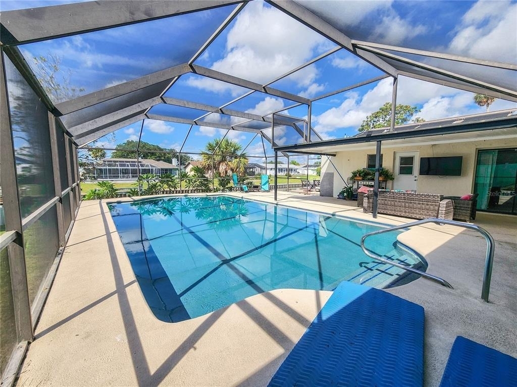 24 Claridge Court S - Photo 45