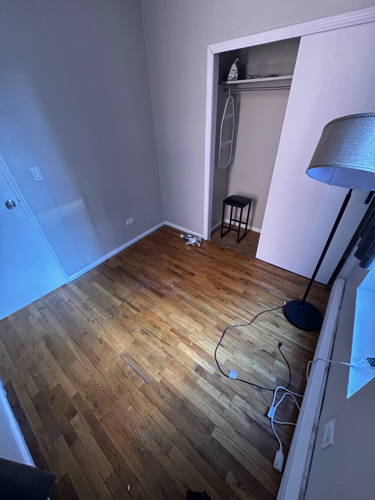 370 West 52nd Street - Photo 6