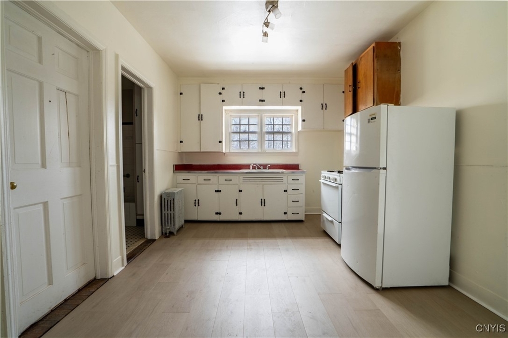 3 Noyes Street - Photo 3