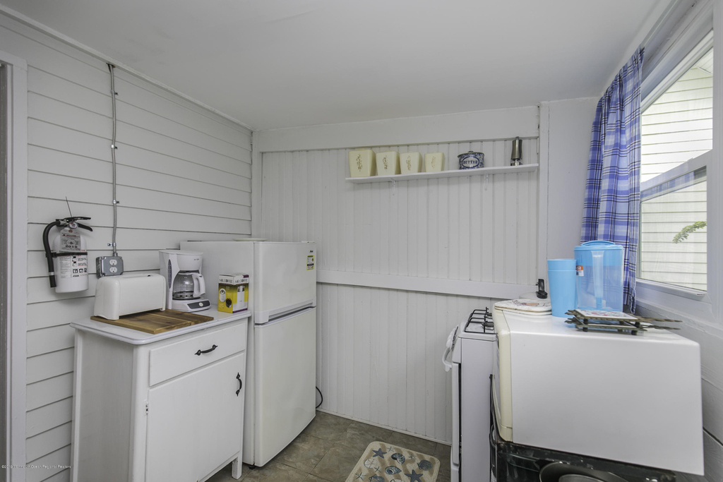 35 1/2 Olin Street - Photo 4