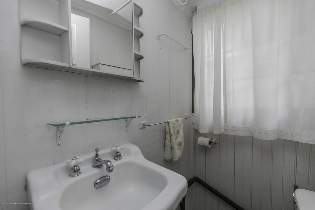 35 1/2 Olin Street - Photo 13