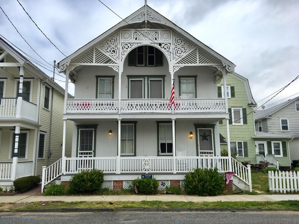 35 1/2 Olin Street - Photo 0