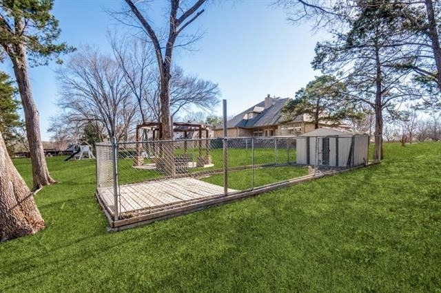 529 Chippendale Drive - Photo 11