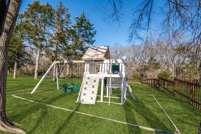 529 Chippendale Drive - Photo 9
