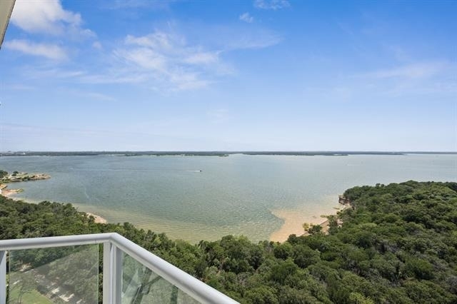 2800 Lakeside Parkway - Photo 31