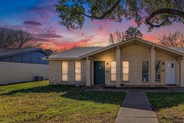 7700 Mary Drive - Photo 0