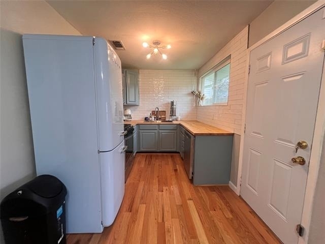 3025 Olive Place - Photo 10