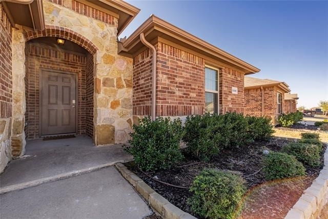 1120 Decker Drive - Photo 0