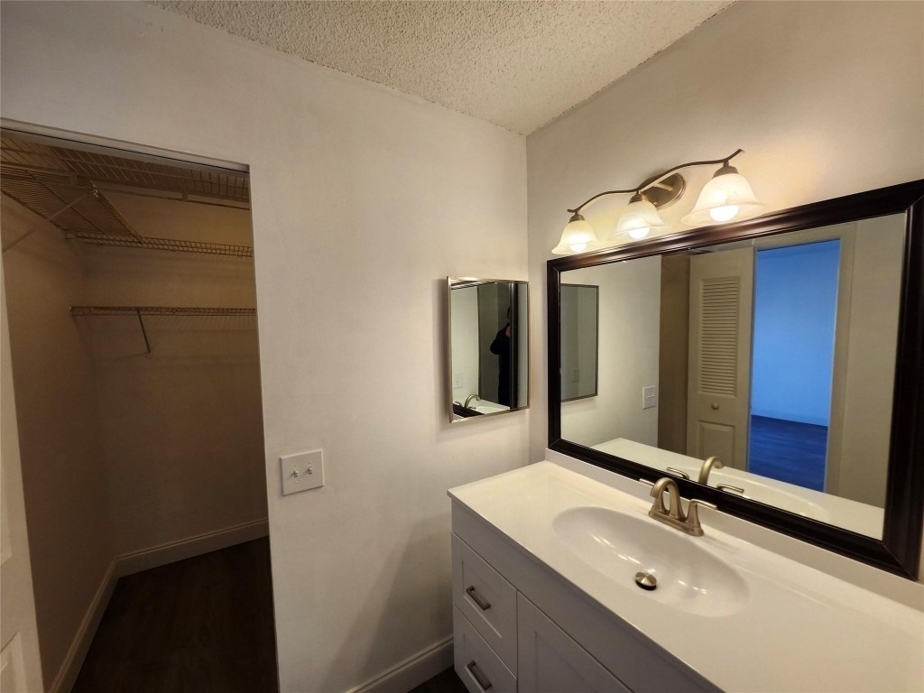 9421 Nw 15th Street - Photo 16