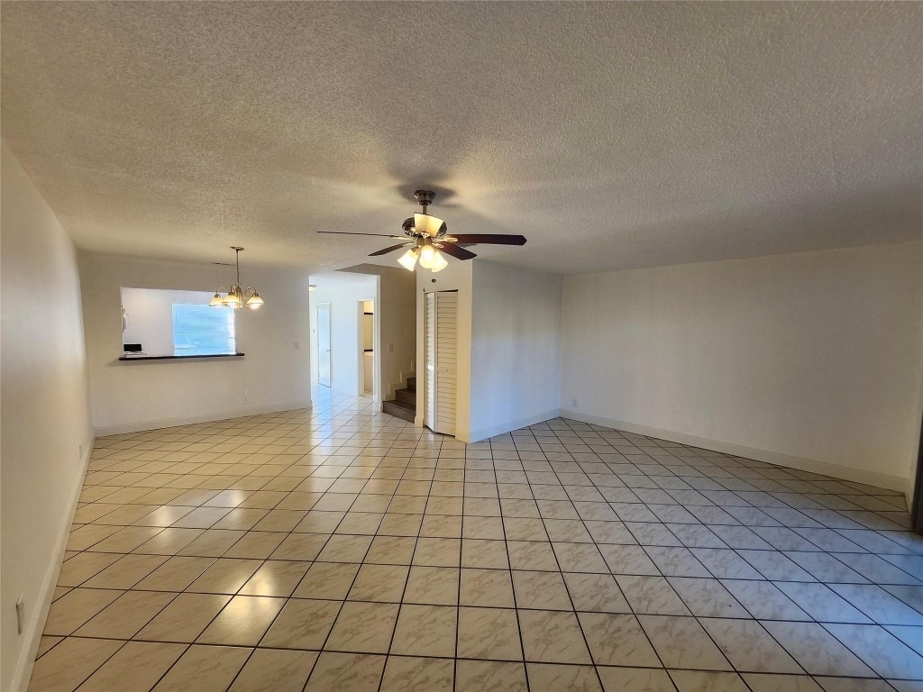 9421 Nw 15th Street - Photo 5