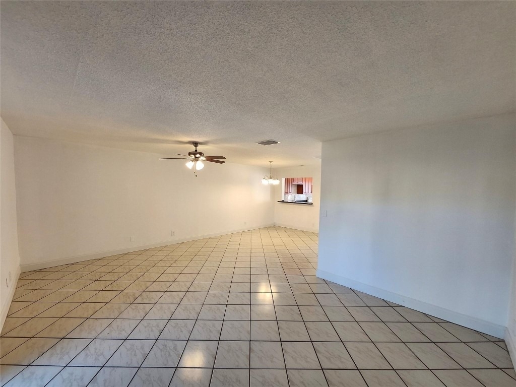 9421 Nw 15th Street - Photo 6