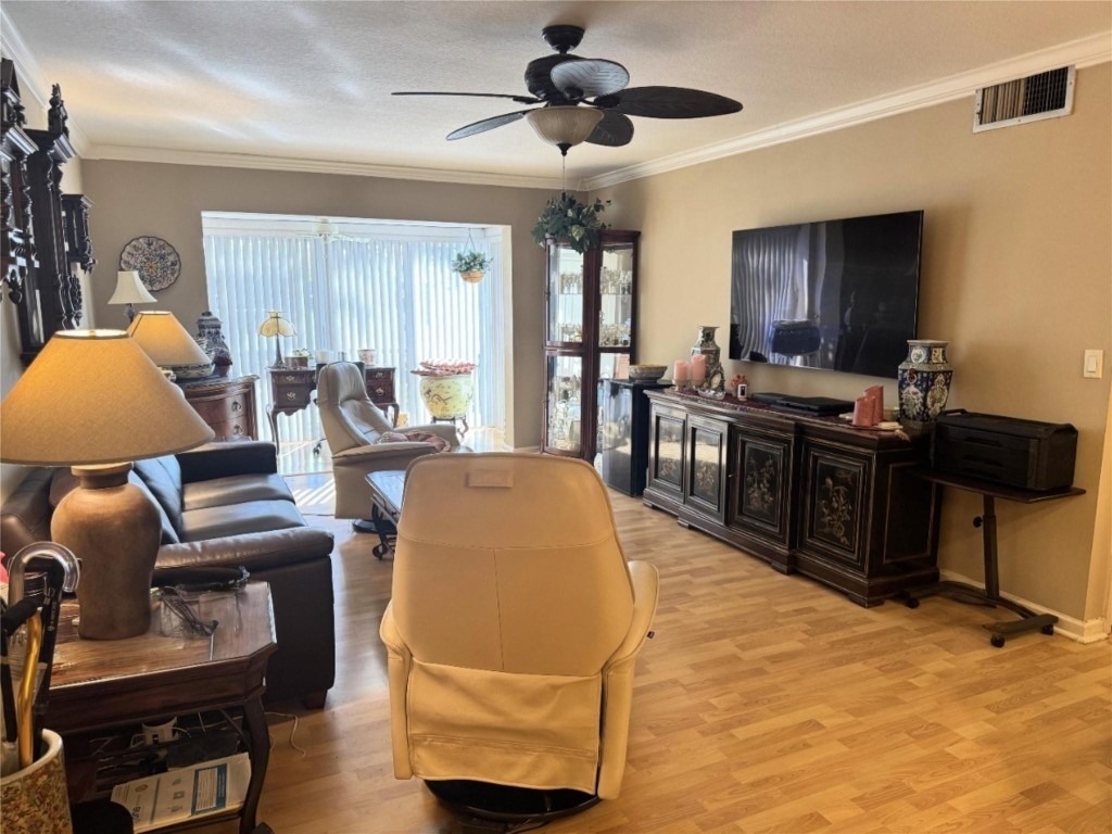 6219 Bay Club Drive - Photo 5
