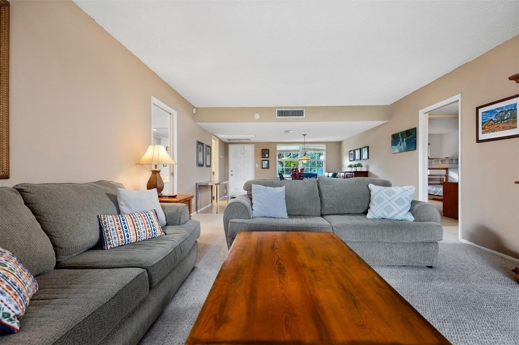 801 Cypress Boulevard - Photo 11